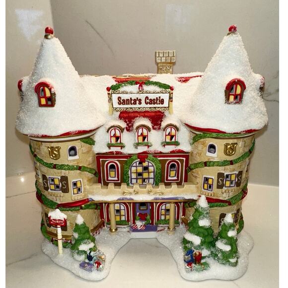 Department 56 Santa's Castle Santa Claus is Comin' to Town" Village Collection - Picture 1 of 6